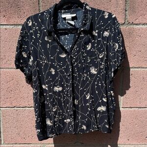 Vintage 90's Navy & White Floral Button-Down Shirt Blouse Medium M Petite